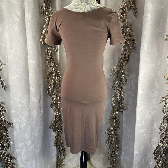 Zenana‎ Women’s Small Mocha Bodycon Midi Dress | Clean Girl Minimalist Chic - Picture 5 of 11